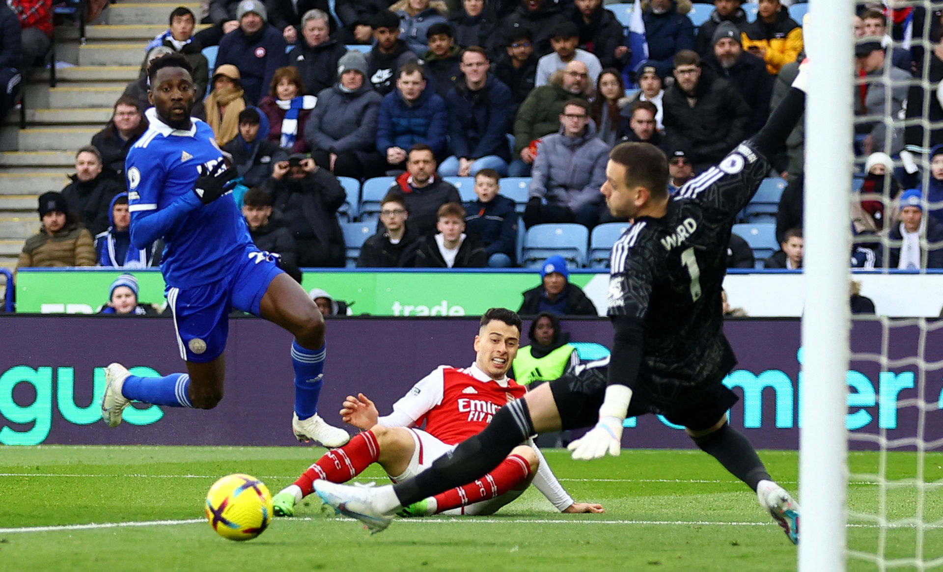 中锋用自己 中锋用自己